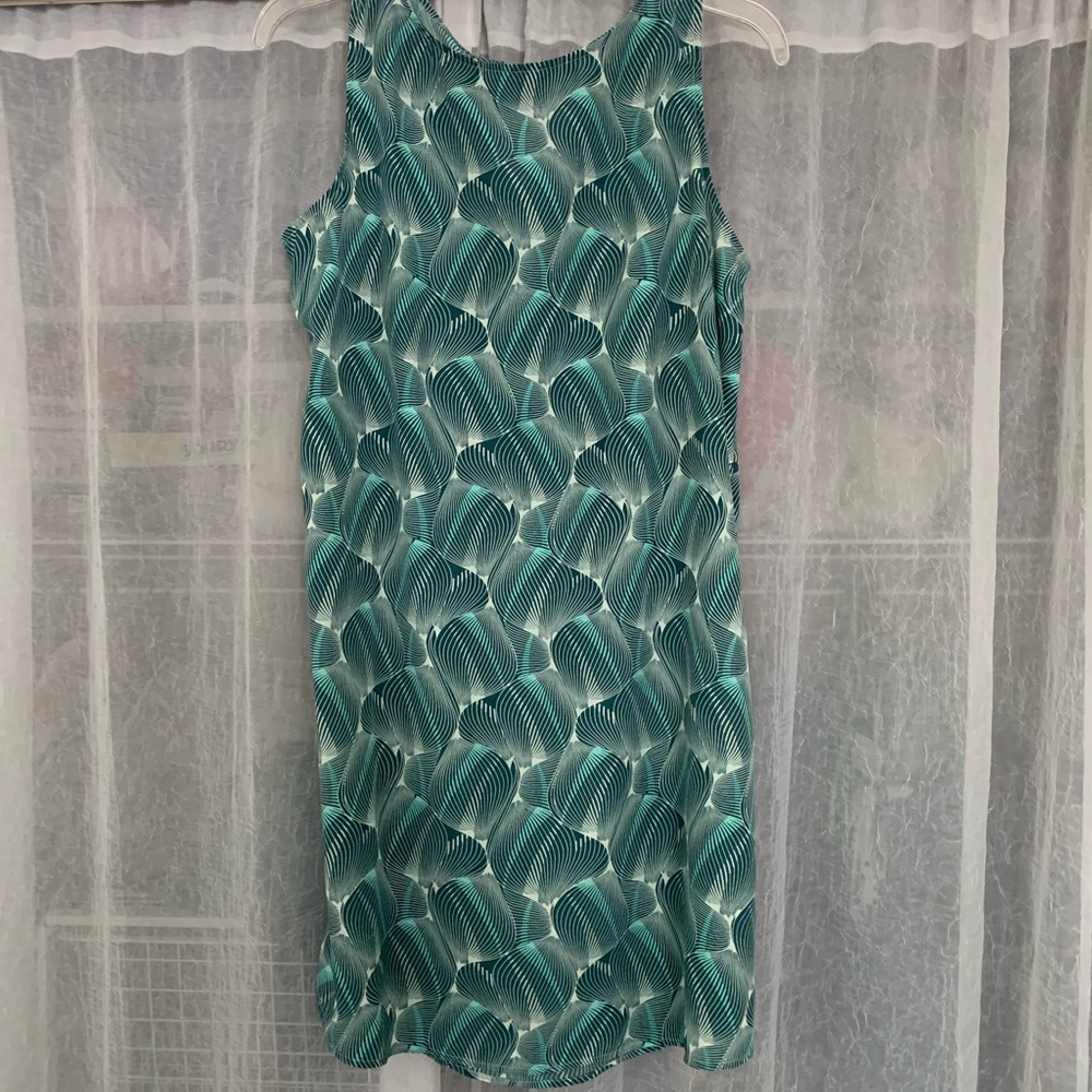 FREE BELT INCLUDED! Light & Versatile Shift Dress